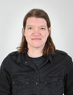 Embla - Þýðandi | Sérsvið: Bílar og vinnuvélar - Hugbúnaðar- og tækniþýðingar - Yfirlestur og gæðaeftirlit